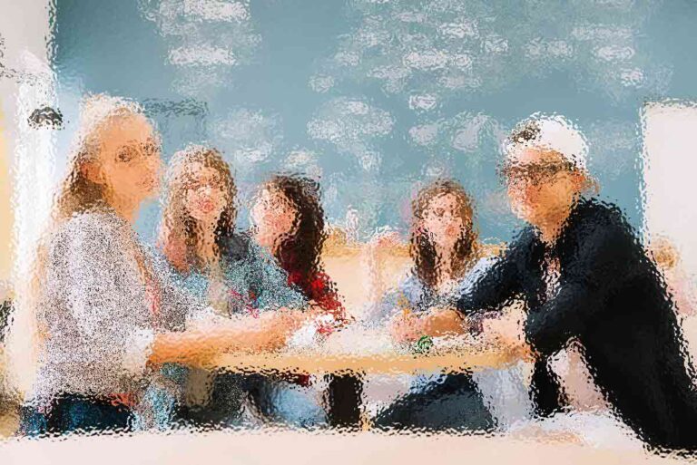Our Design Guidelines for Teaching Programming Talkthroughs